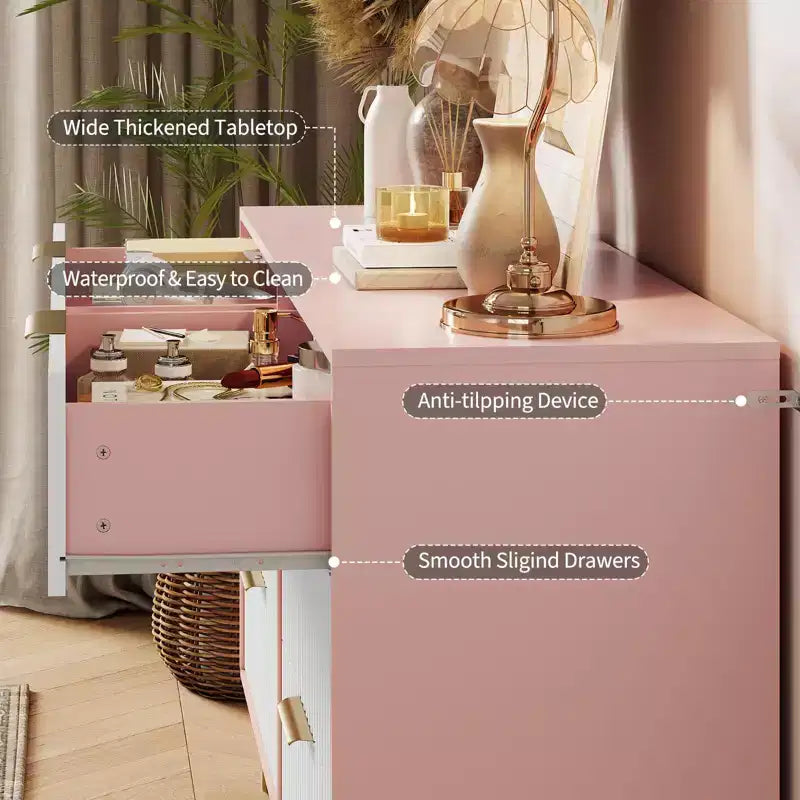 Commode à 6 tiroirs cannelés, commode moderne de 120 cm de large avec poignées métalliques