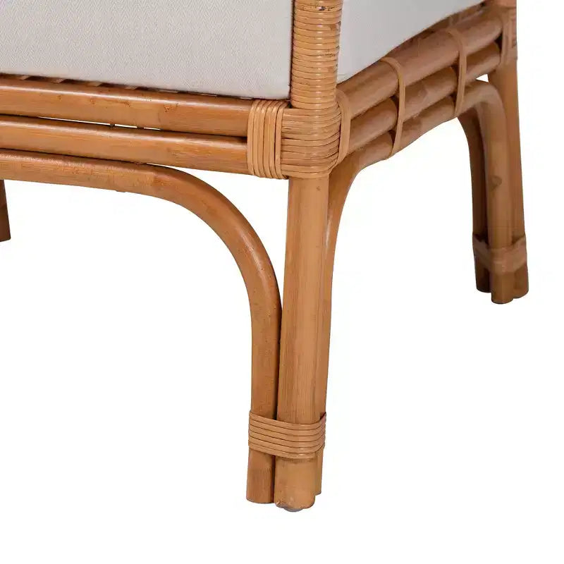 Fauteuil bohème en rotin naturel avec coussin en tissu