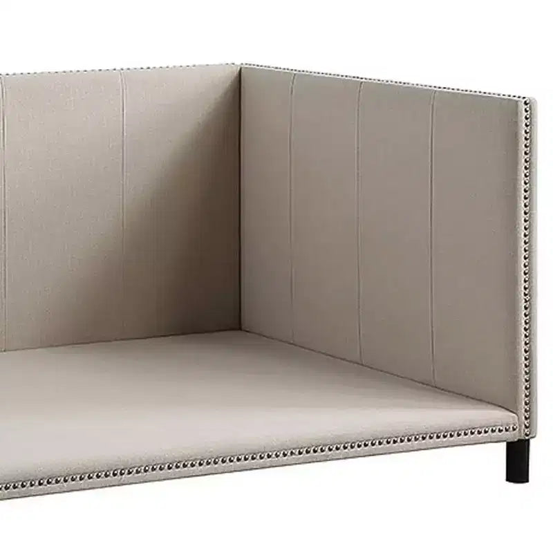 Lit de repos entièrement capitonné – Lin beige, garniture cloutée